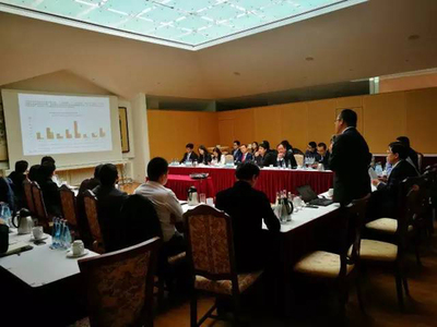 牛頓力學(xué)定律與中德經(jīng)貿(mào)發(fā)展的動(dòng)力學(xué)啟示